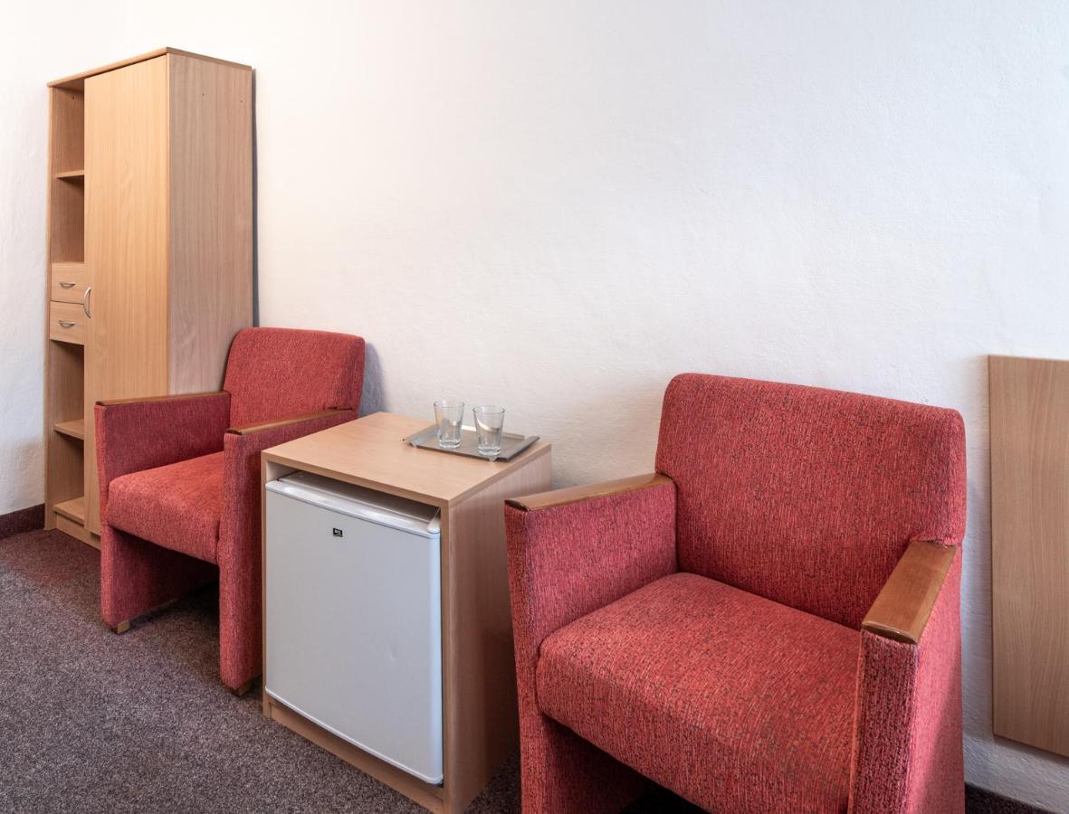 Hotel U Berounky Srbsko エクステリア 写真
